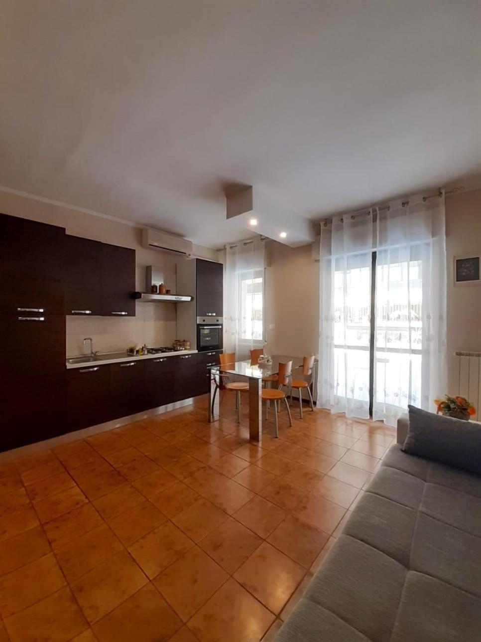 Casa Trastevere Foggia Buitenkant foto